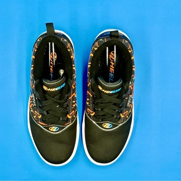 Heelys Black Skate Shoes with Orange Logo - Picture 3 of 11